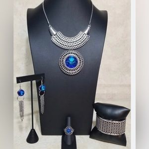 015 Classic Blue Jewelry set